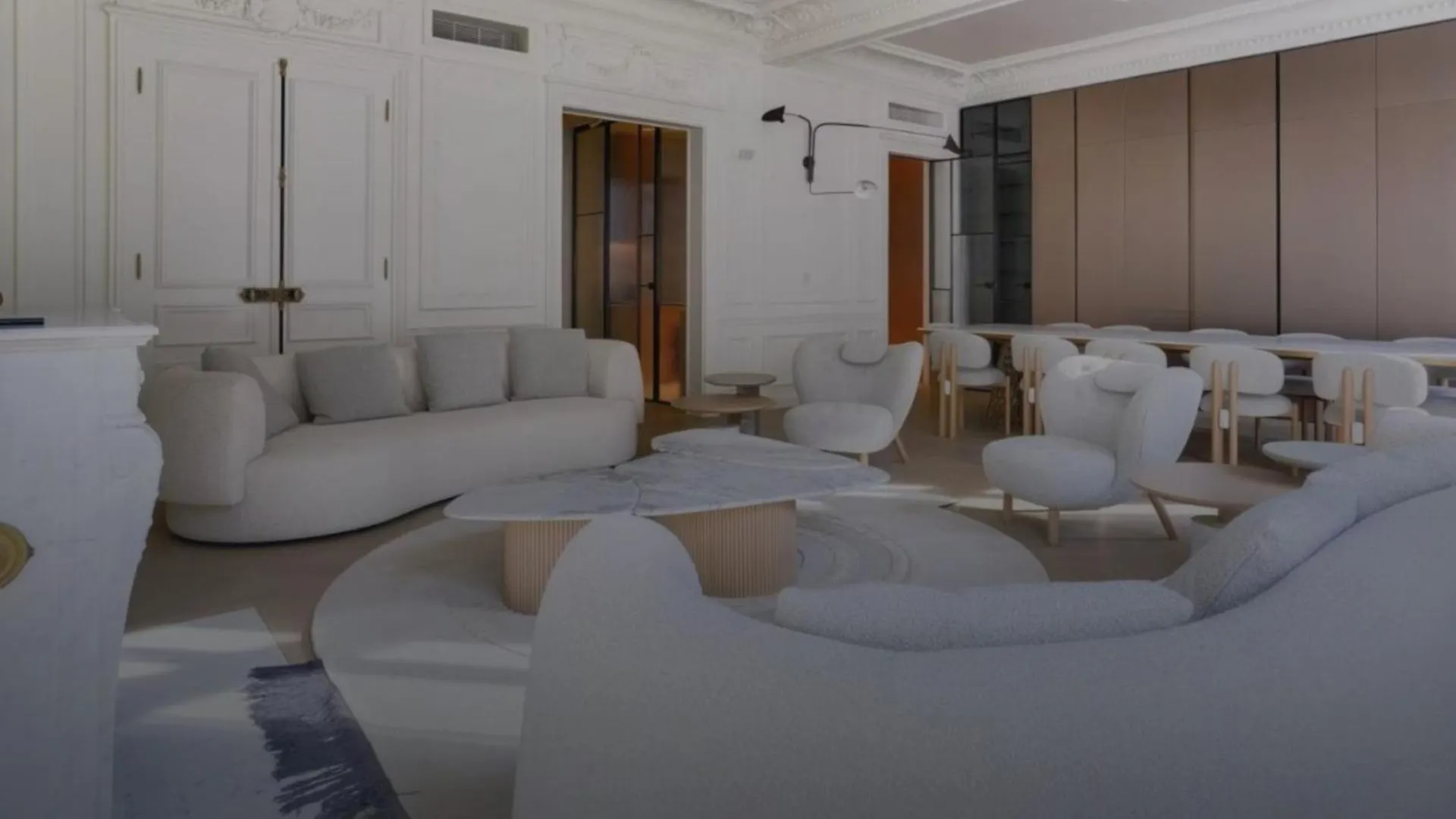 Rue De La Sourdiere In Apartment Paris